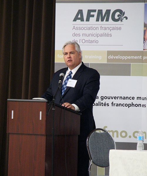 Ombudsman speaks at Association française des municipalités de l'Ontario